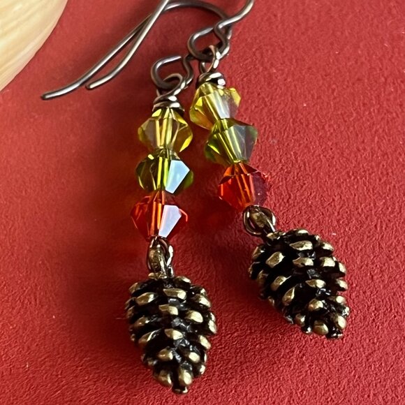 Pinecone Earrings: Swarovski Crystal & Antiqued Bronze, Woodland Jewelry - Picture 3 of 5